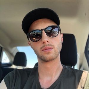 Meet your Posher, Anthony